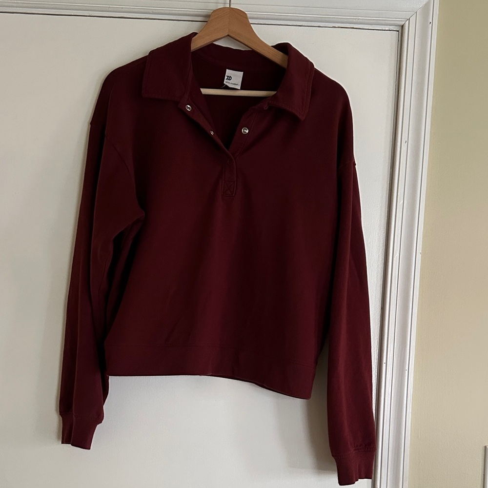 Women's Long-Sleeve Collared Pullover - Burgundy